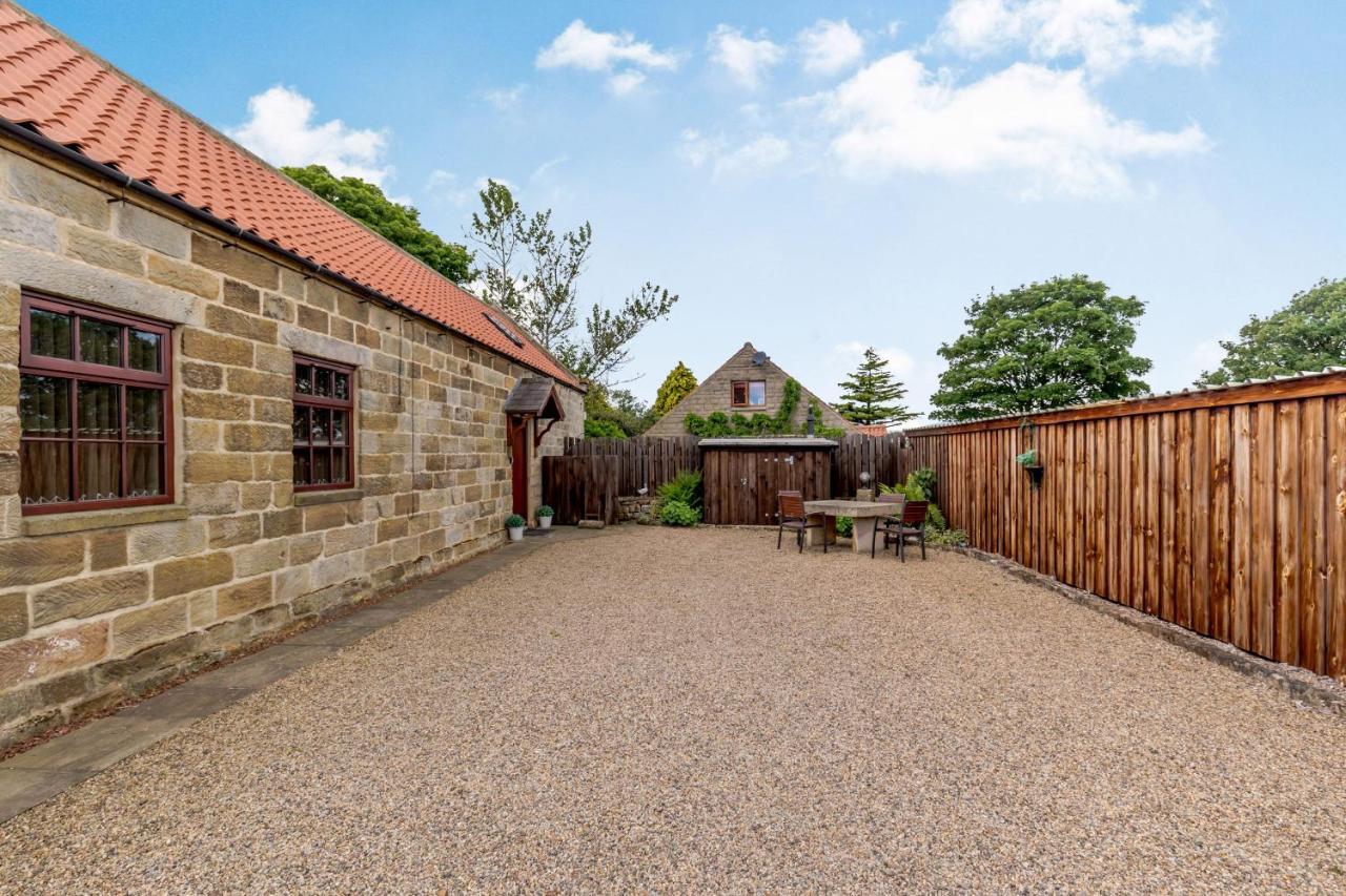 Lanes Barn Villa Glaisdale Bagian luar foto